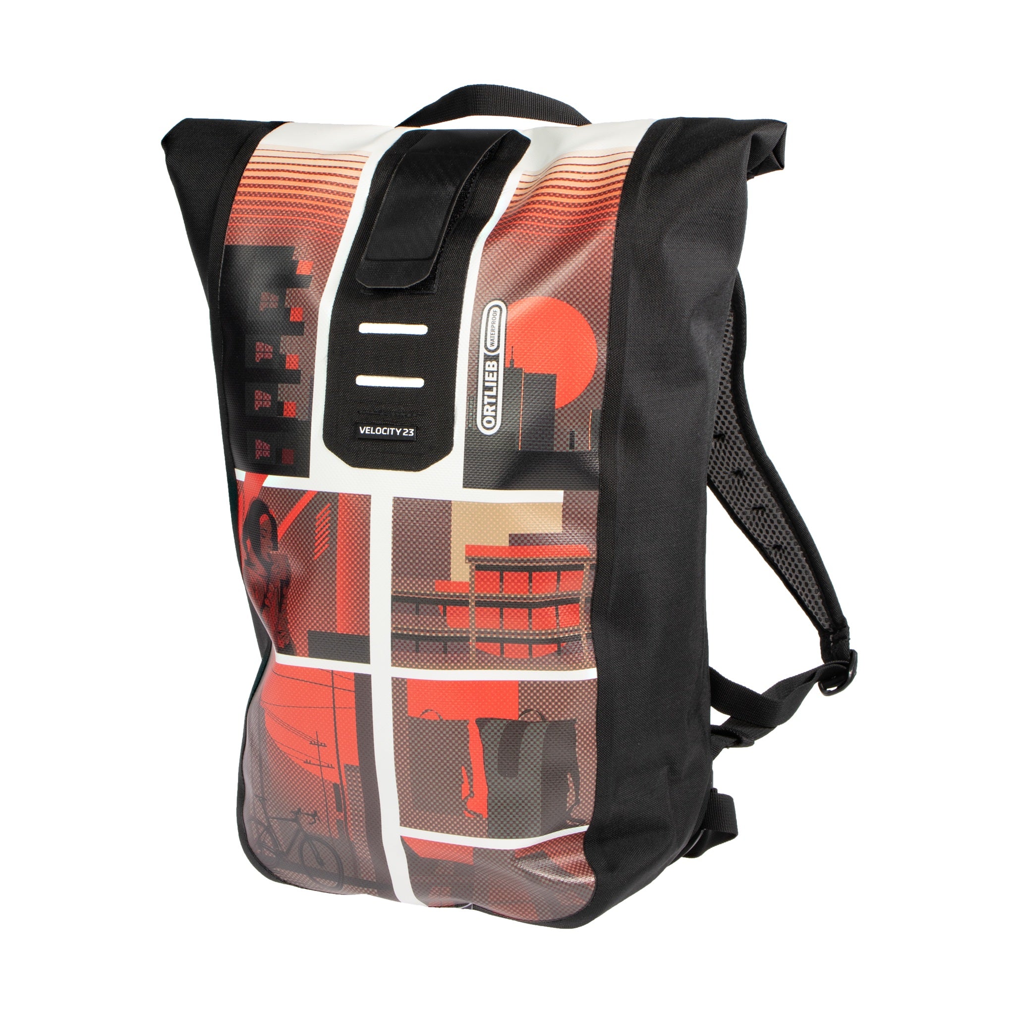 Zaino ORTLIEB Velocity Design con motivo urbano rosso e nero e chiusura arrotolata su sfondo bianco